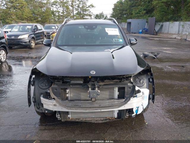 Mercedes-Benz GLB 4matic Image 8