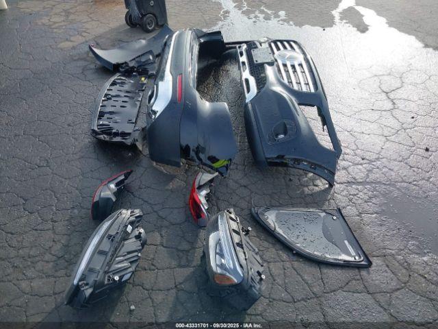 Mercedes-Benz GLB 4matic Image 16