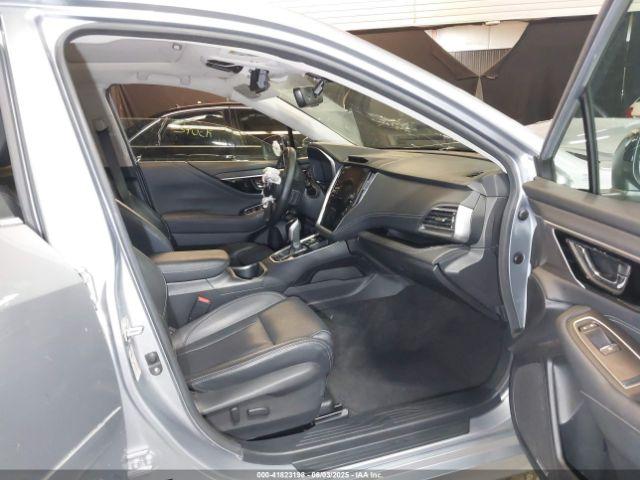 Subaru Legacy Limited Image 9