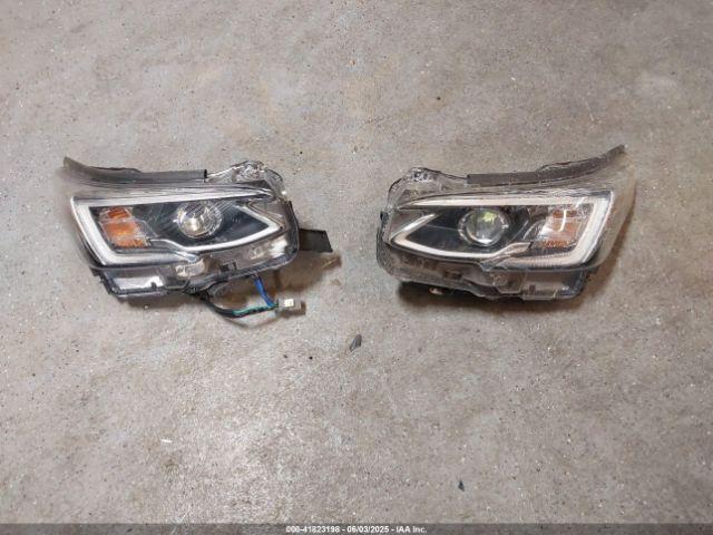 Subaru Legacy Limited Image 13