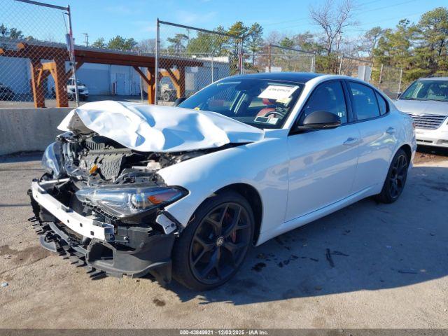 Alfa Romeo Giulia Ti Sport Awd Image 14