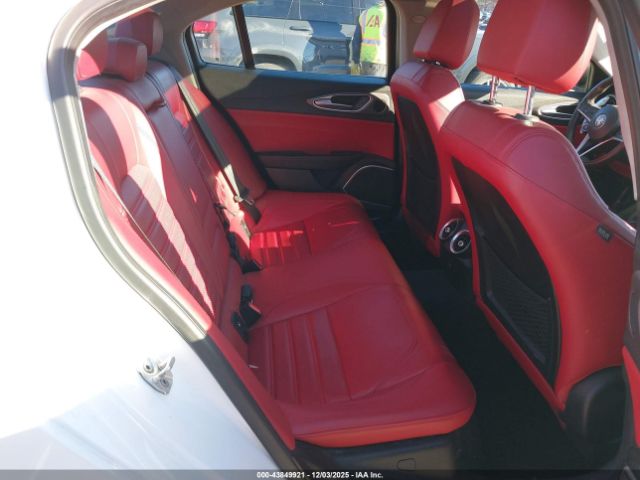 Alfa Romeo Giulia Ti Sport Awd Image 5