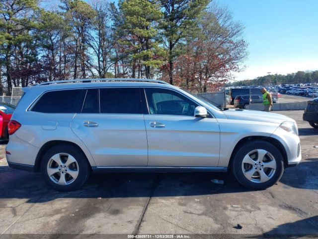 Mercedes-Benz Gls-class 4matic Image 10