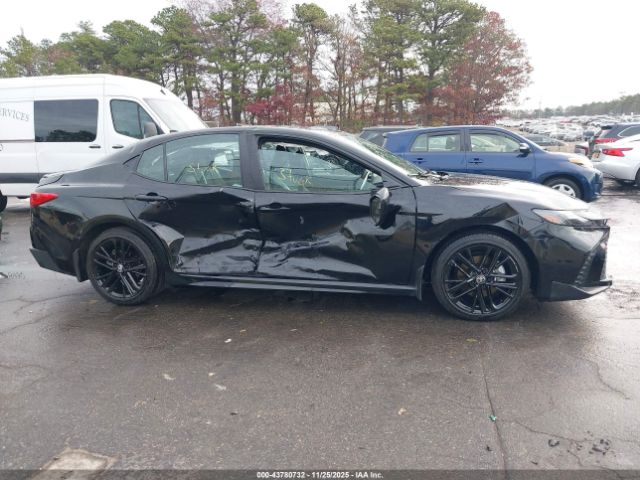 Toyota Camry Se Image 5