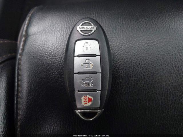 Nissan Maxima 3.5 Sv Image 12