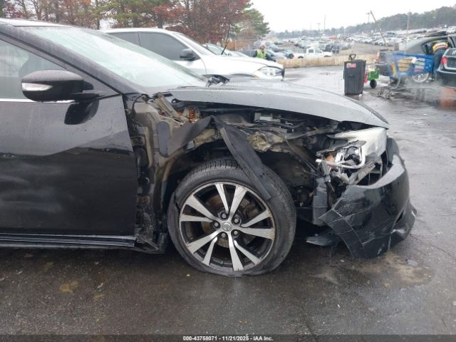 Nissan Maxima 3.5 Sv Image 19