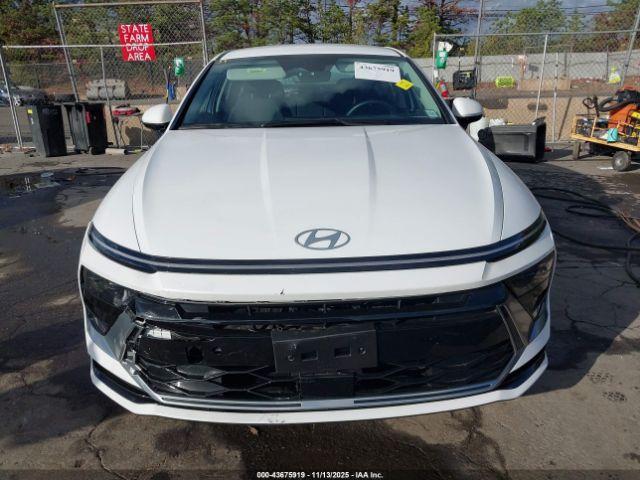 Hyundai SONATA Sel Image 15