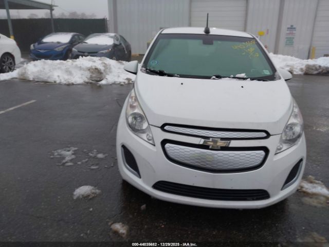 Chevrolet Spark 1lt Image 11