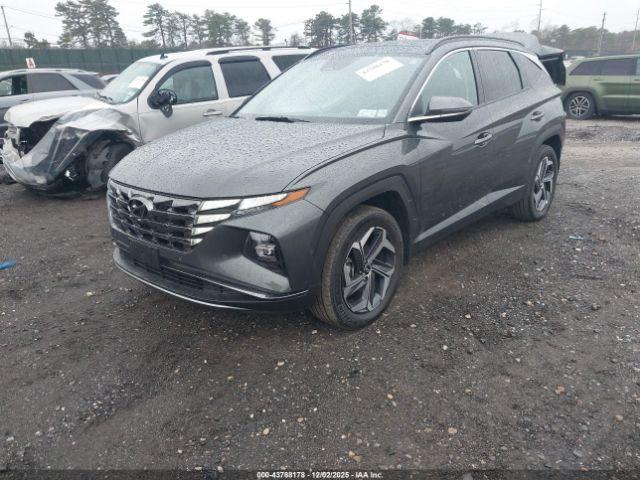 Hyundai TUCSON Limited Image 13