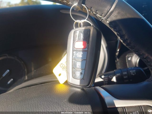 Toyota Highlander Xle Image 14