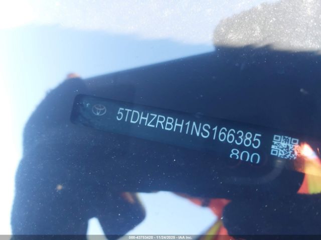 Toyota Highlander Xle Image 8