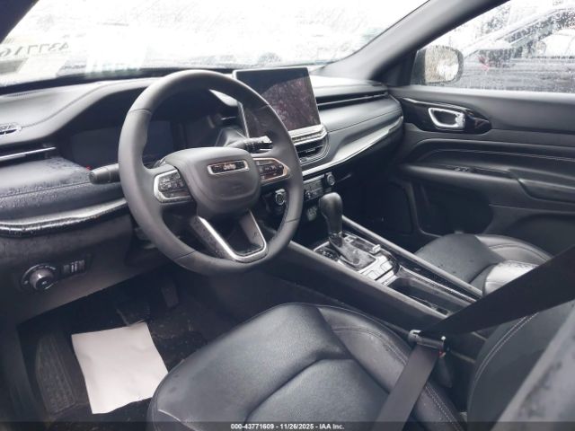 Jeep Compass Limited 4x4 Image 15