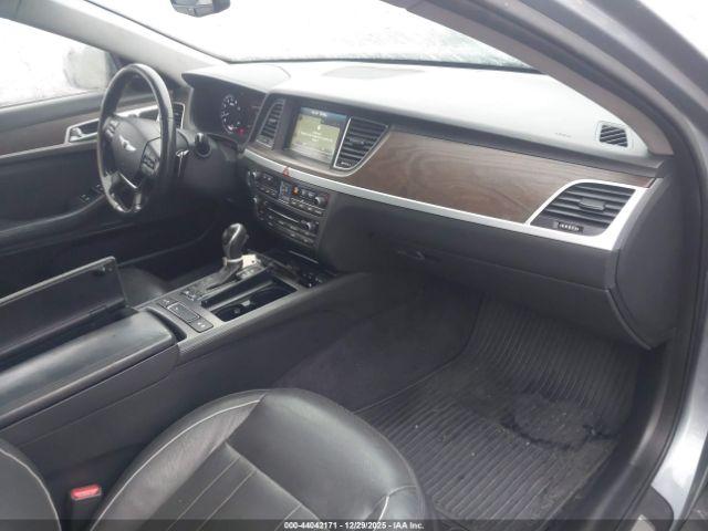 Hyundai Genesis 5.0 Image 10