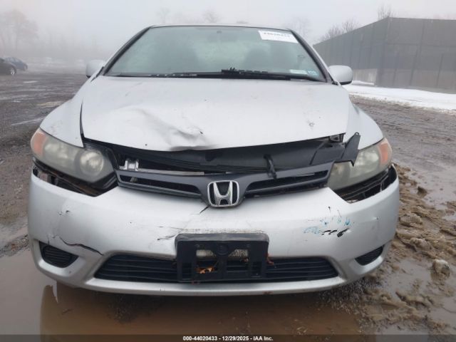 Honda Civic Lx Image 10