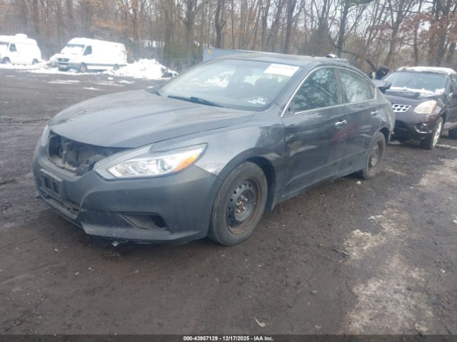 Nissan Altima 2.5 S Image 6