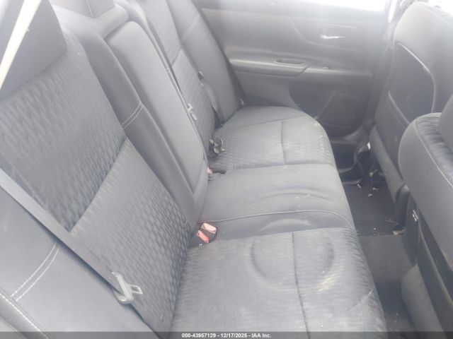 Nissan Altima 2.5 S Image 8