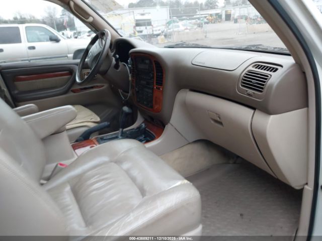 Lexus LX 470 Image 5