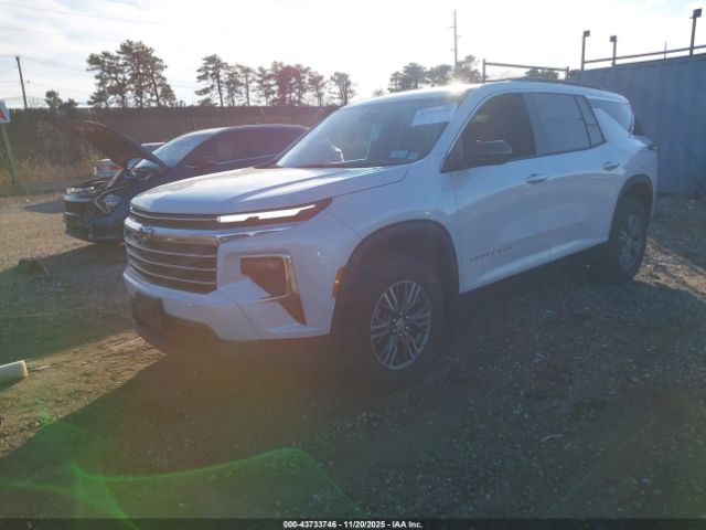 Chevrolet Traverse Awd Lt Image 2