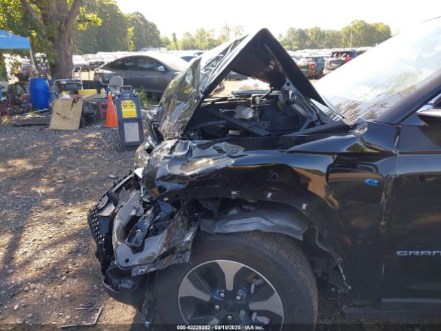 Jeep Grand Cherokee Image 15