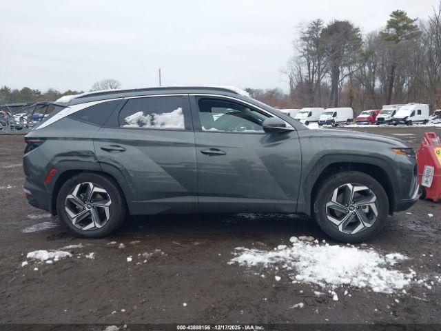 Hyundai TUCSON Limited Image 12