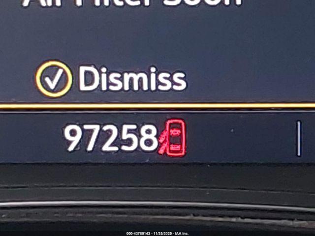 Chevrolet Traverse Awd Lt Leather Image 12