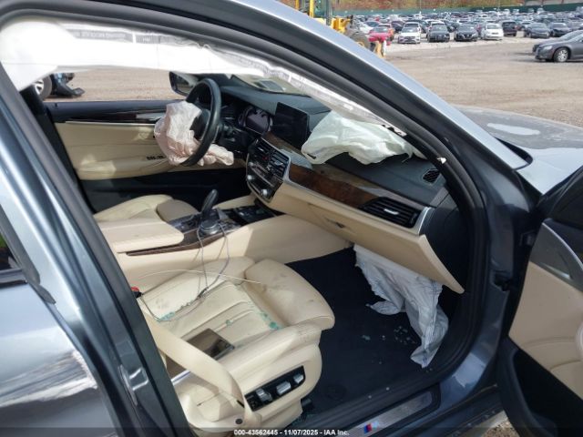 BMW 5 Series Xdrive Image 4