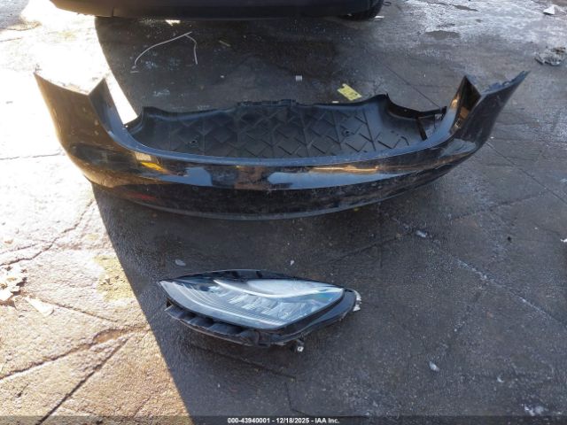 Tesla Model 3 Performance Dual Motor All-wheel Drive Image 9