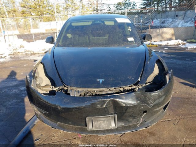 Tesla Model 3 Performance Dual Motor All-wheel Drive Image 14