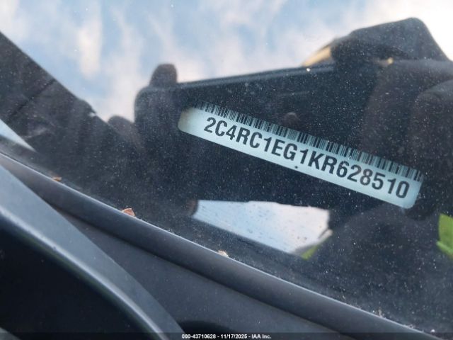 Chrysler Pacifica Touring L Plus Image 6