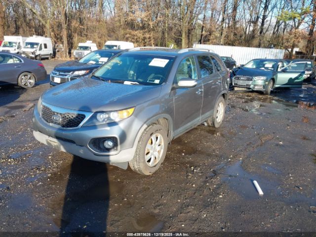 Kia Sorento Lx Image 2