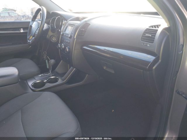 Kia Sorento Lx Image 5