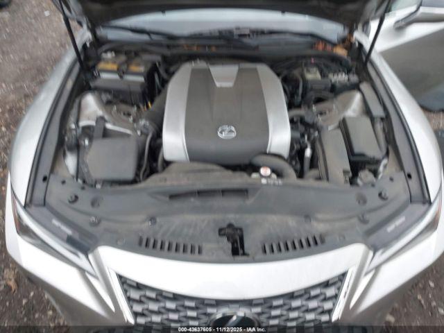 Lexus Is Image 6