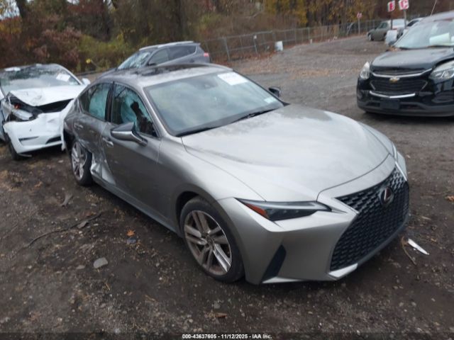 Lexus Is Image 10