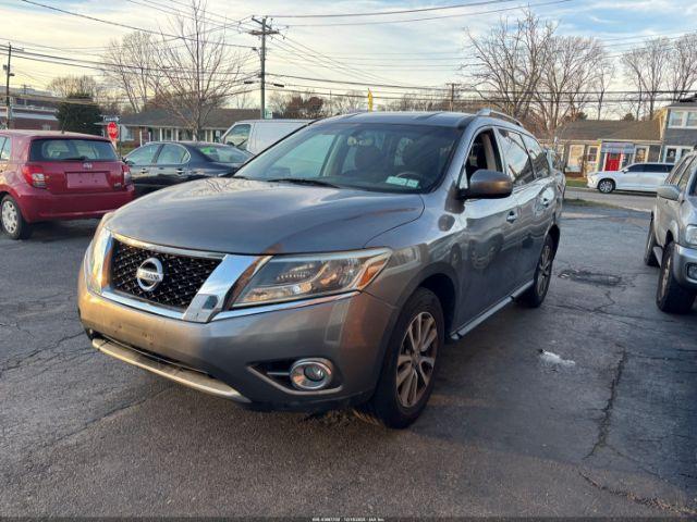 Nissan Pathfinder Sv Image 2