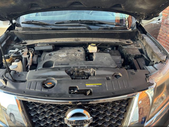 Nissan Pathfinder Sv Image 9