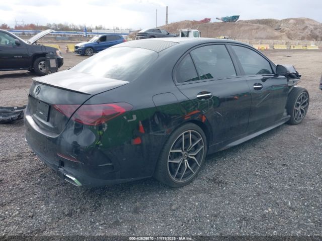 Mercedes-Benz C-Class Sedan Image 15
