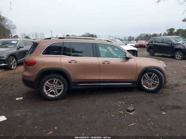 Mercedes-Benz GLB 4matic Image 13