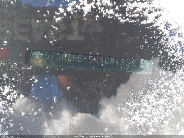 Toyota Highlander Xle Image 10