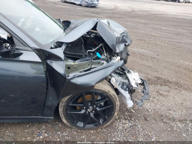 Honda Civic Sport Image 4