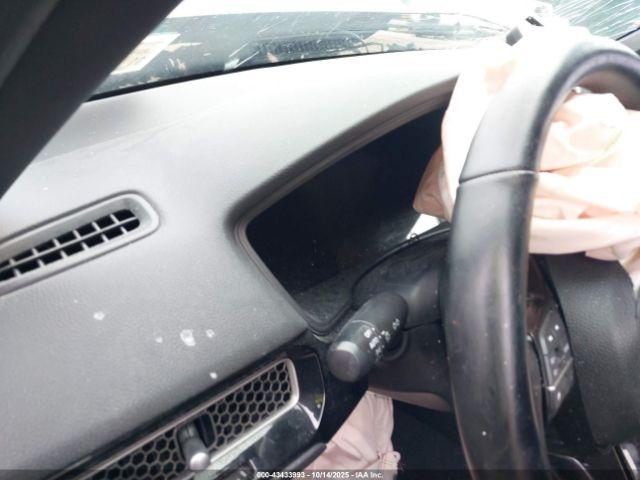 Honda Civic Sport Image 3