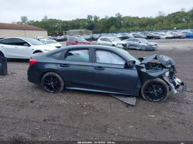 Honda Civic Sport Image 12