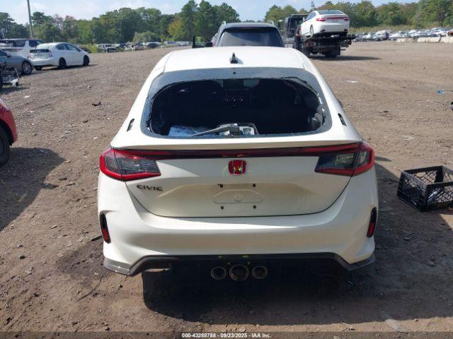 Honda Civic Image 13