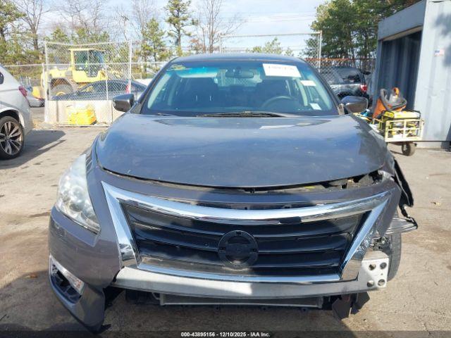 Nissan Altima 2.5 S Image 14