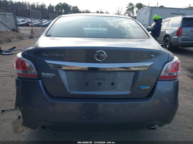 Nissan Altima 2.5 S Image 4