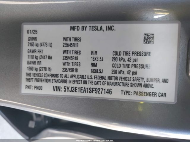 Tesla Model 3 Image 4