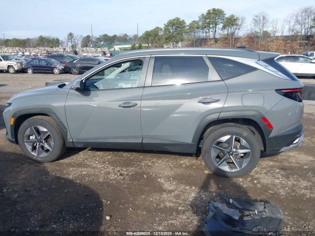 Hyundai TUCSON Sel Convenience Image 15