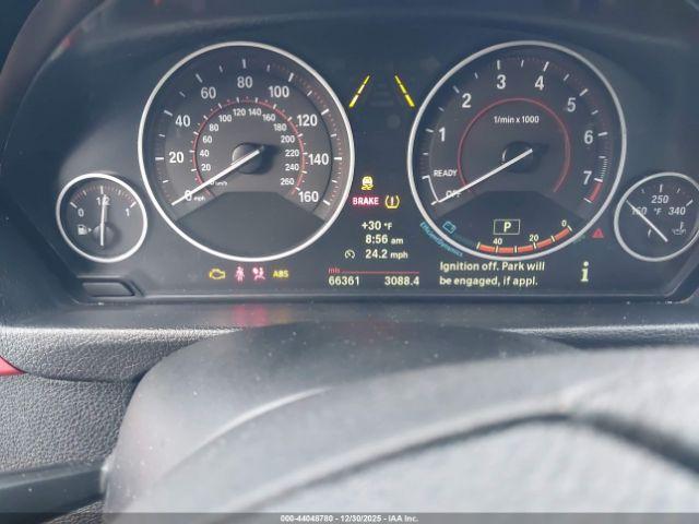 BMW 3 Series Xdrive Image 4