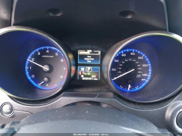 Subaru Outback 2.5i Limited Image 13