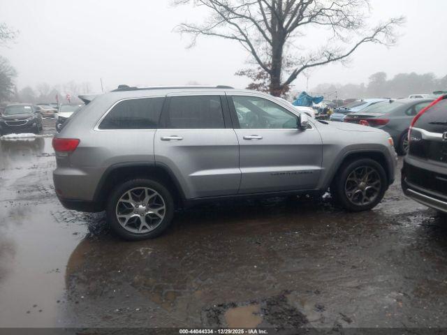 Jeep Grand Cherokee Limited 4x4 Image 17
