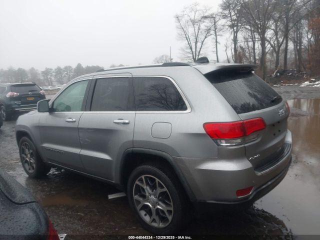 Jeep Grand Cherokee Limited 4x4 Image 13